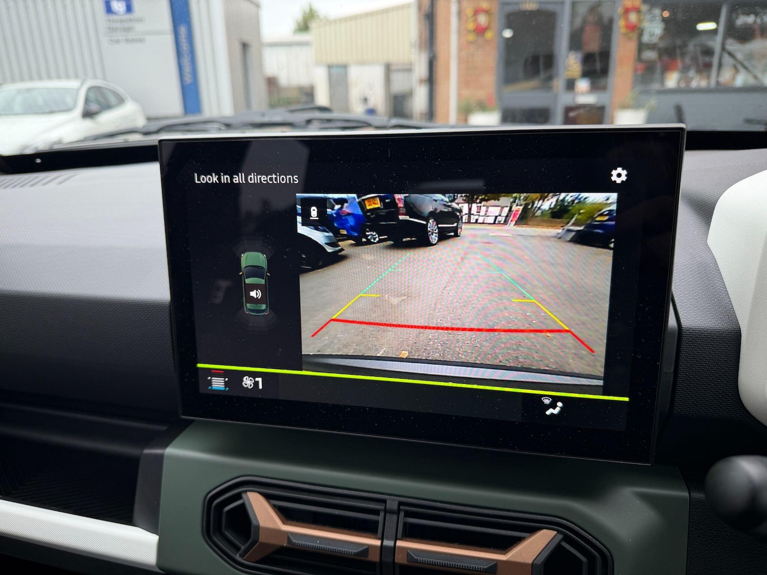 Used Dacia Spring 2024 for sale - 76936091: Photo 25