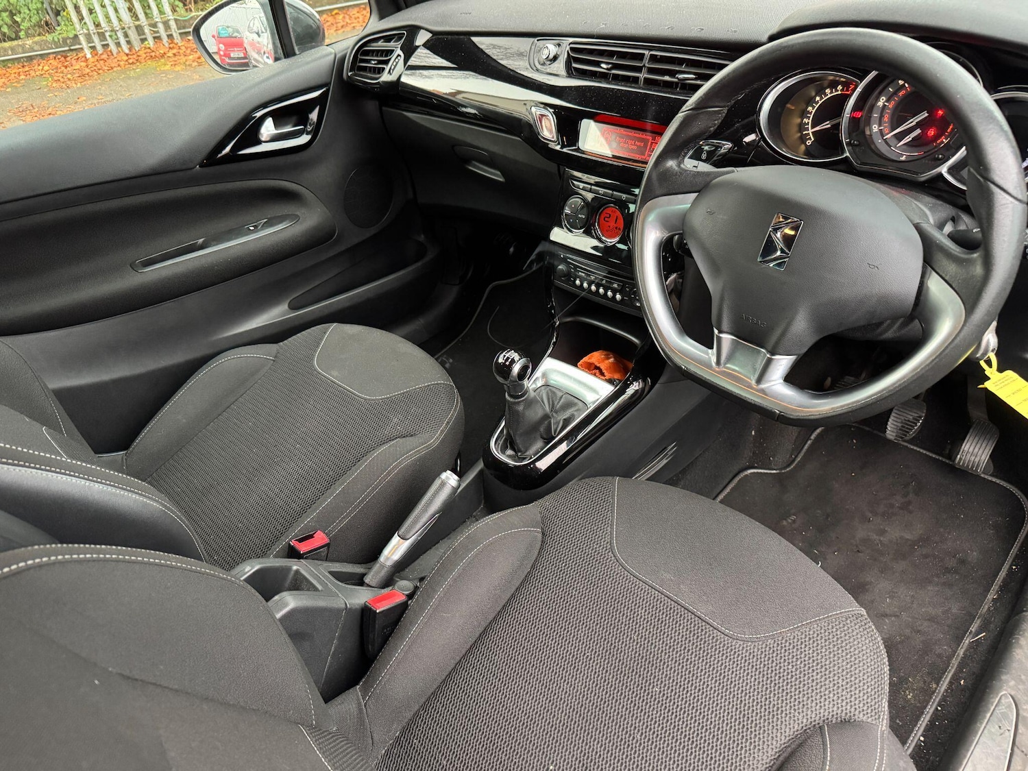 Used Citroen DS3 2013 for sale - 76936247: Photo 7