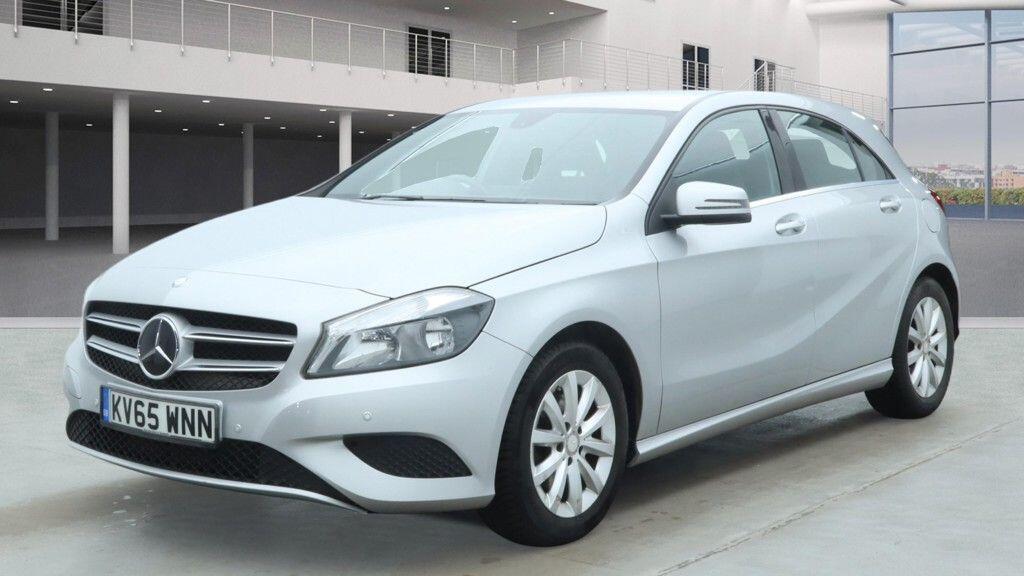 Used Mercedes-Benz A-Class 2015 for sale - 76921965: Photo 2