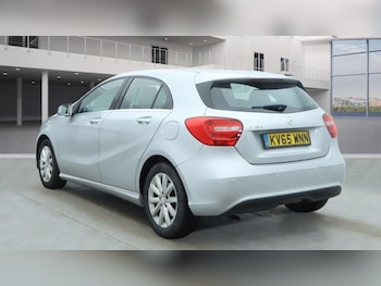 Used Mercedes-Benz A-Class 2015 for sale - 76921965: Photo
