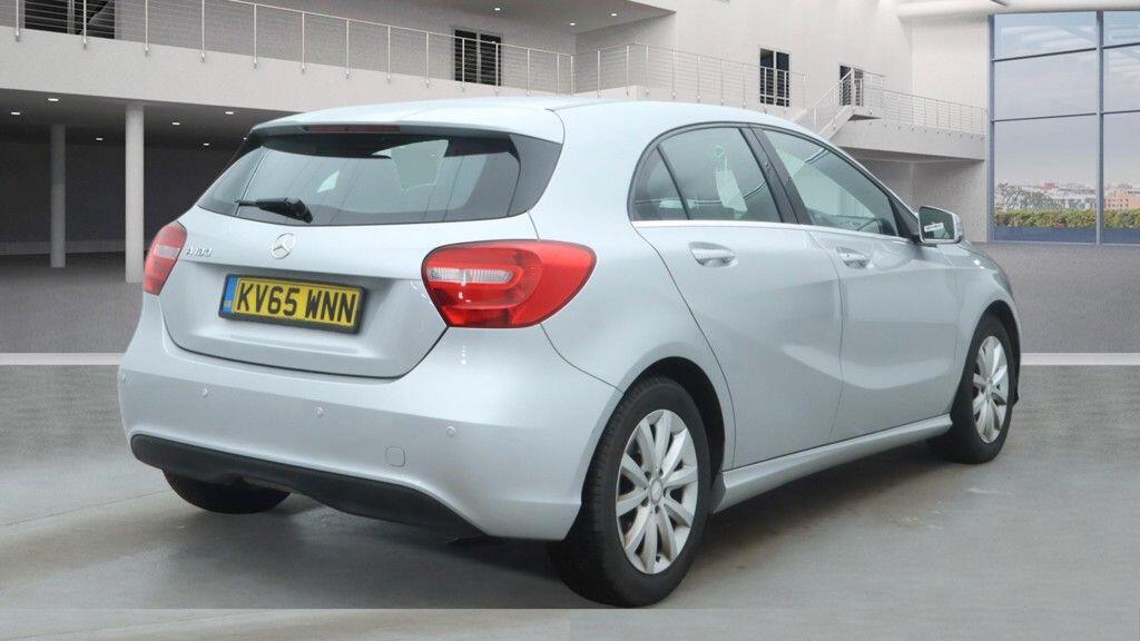 Used Mercedes-Benz A-Class 2015 for sale - 76921965: Photo 4