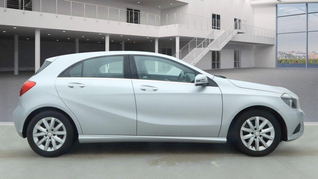Used Mercedes-Benz A-Class 2015 for sale - 76921965: Photo 5