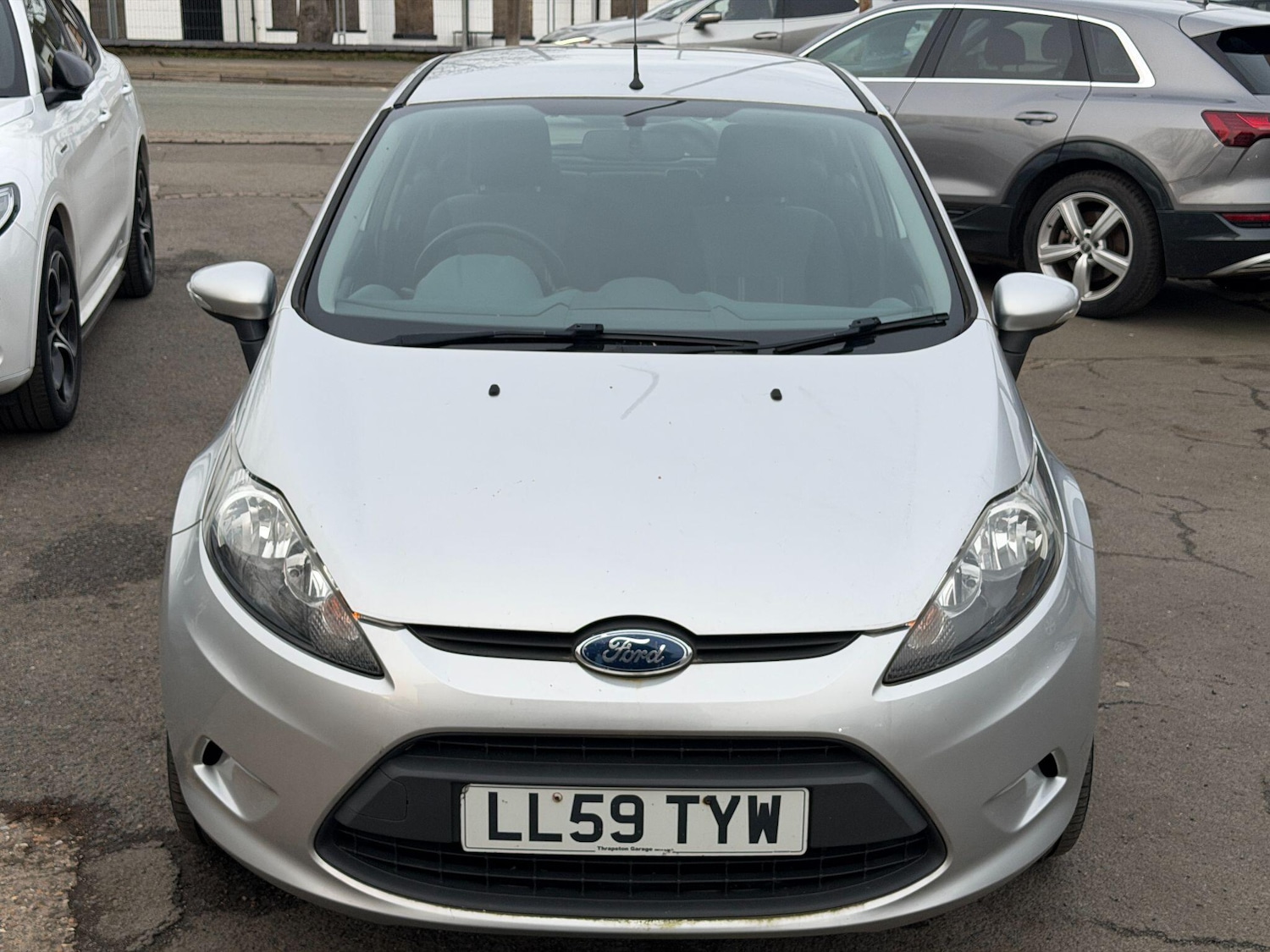 Used Ford Fiesta 2009 for sale - 77585782: Photo 2