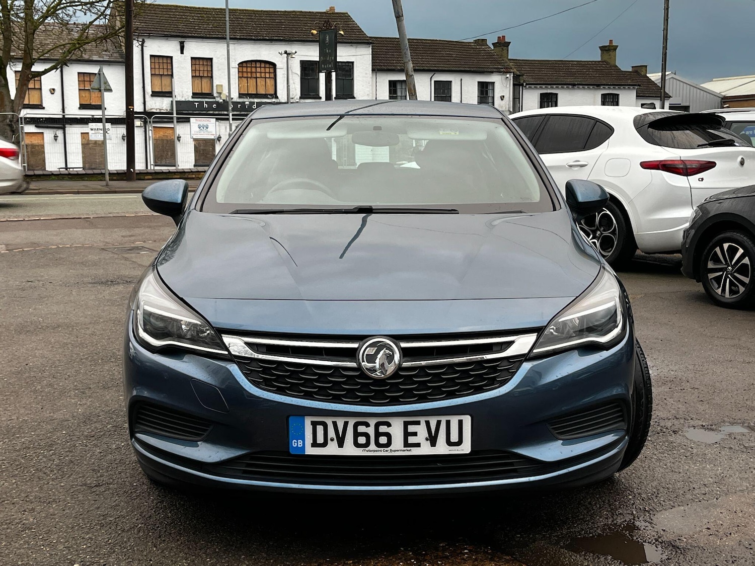 Used Vauxhall Astra 2016 for sale - 77292009: Photo 2