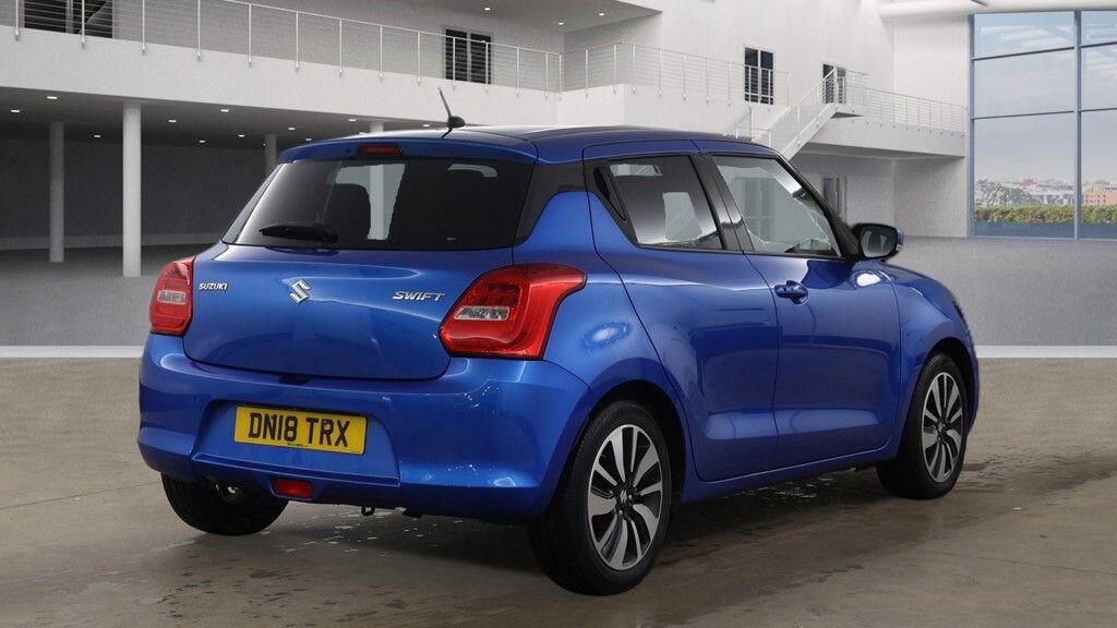 Used Suzuki Swift 2018 for sale - 77940195: Photo 3