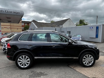Used Volkswagen Touareg 2014 for sale - 78878922: Photo