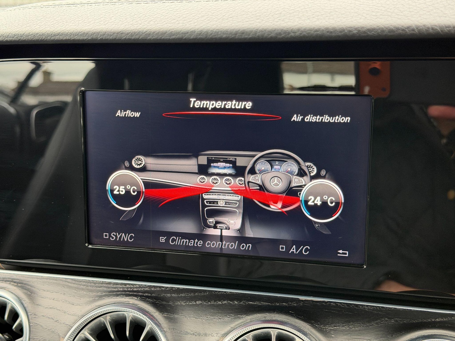 Used Mercedes-Benz E Class 2018 for sale - 76936609: Photo 25