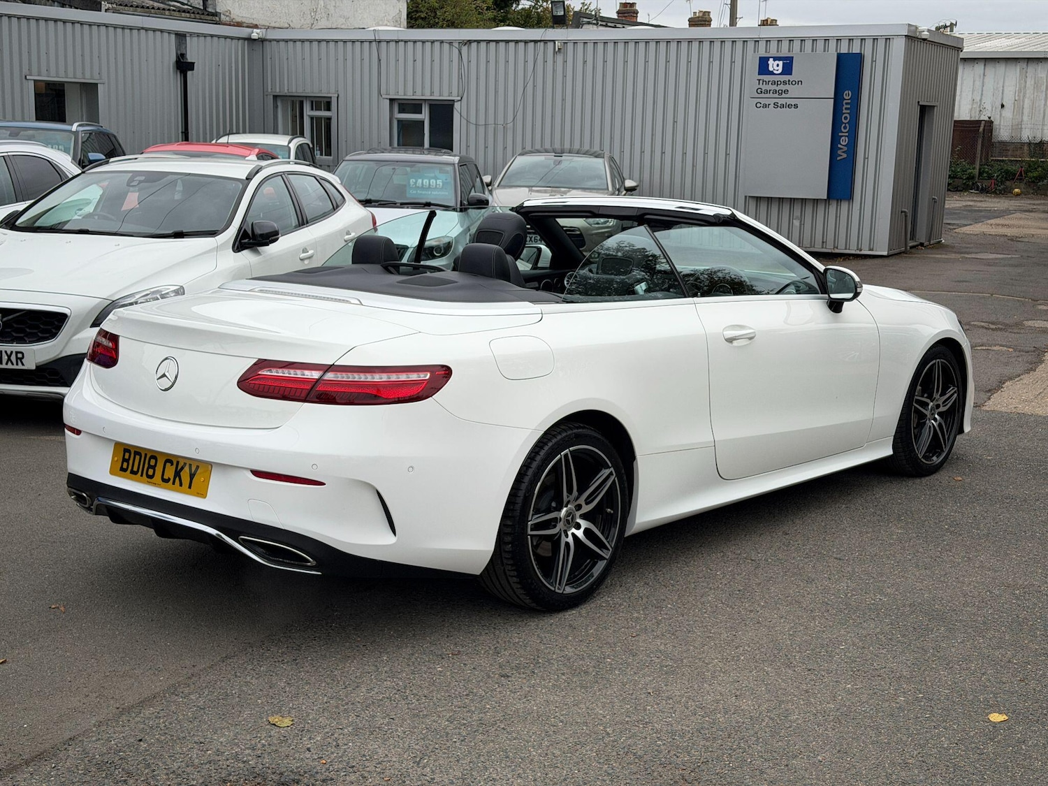 Used Mercedes-Benz E Class 2018 for sale - 76936609: Photo 8