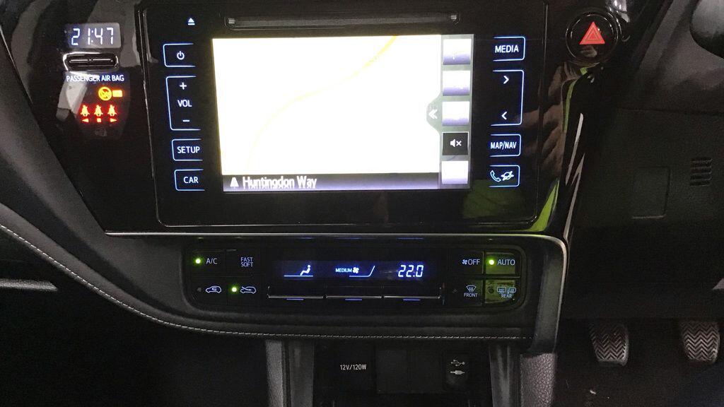 Used Toyota Auris for sale - 77969604: Photo 10