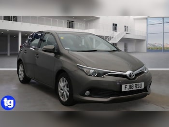 Used Toyota Auris 2018 for sale - 77969604: Photo