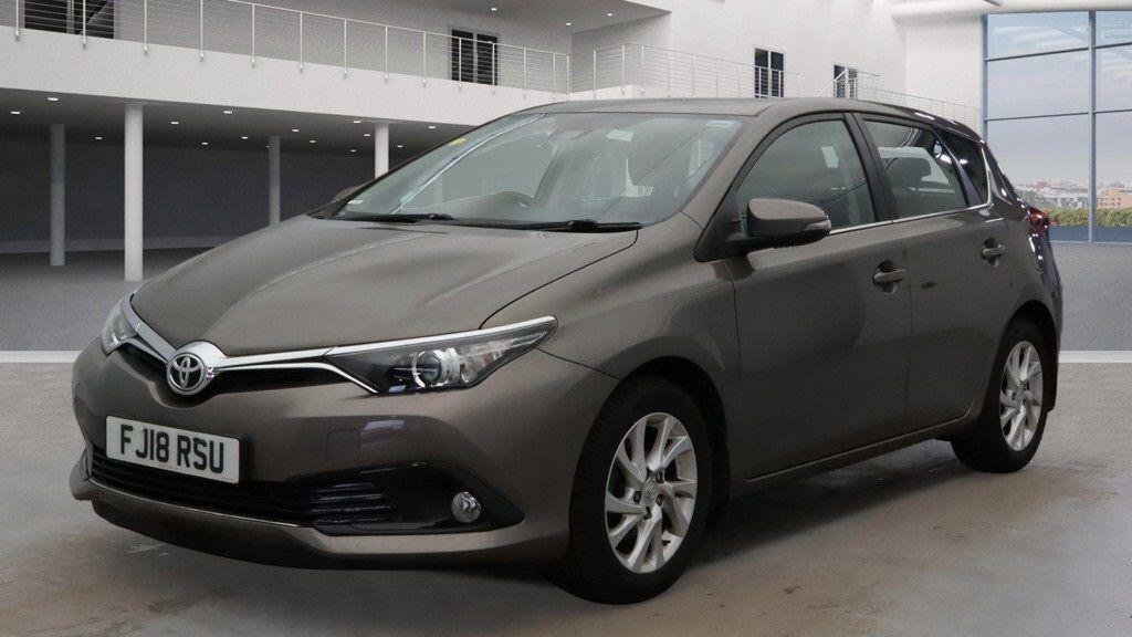 Used Toyota Auris for sale - 77969604: Photo 2