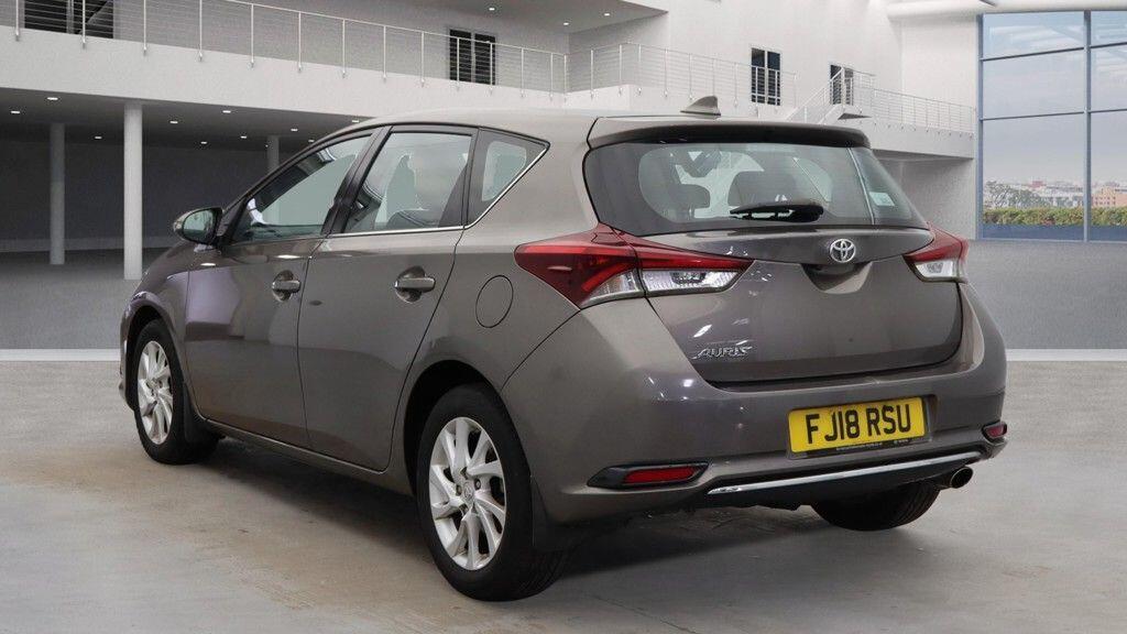 Used Toyota Auris for sale - 77969604: Photo 3