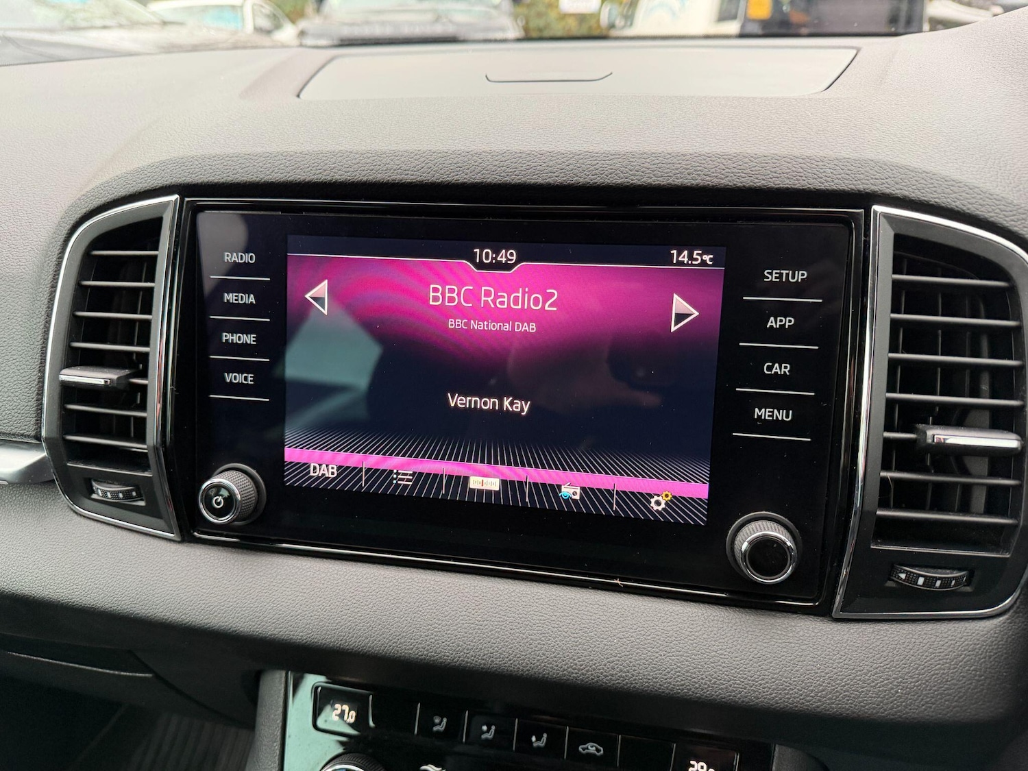 Used Skoda Karoq 2018 for sale - 76936076: Photo 21