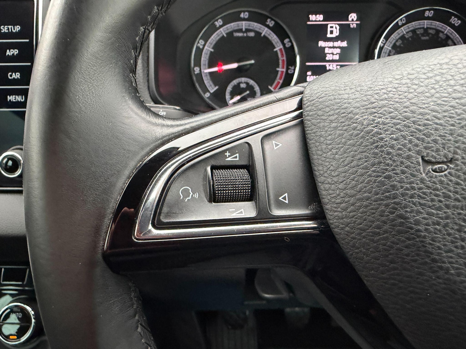 Used Skoda Karoq 2018 for sale - 76936076: Photo 26