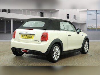 Used MINI Convertible 2017 for sale - 77305803: Photo