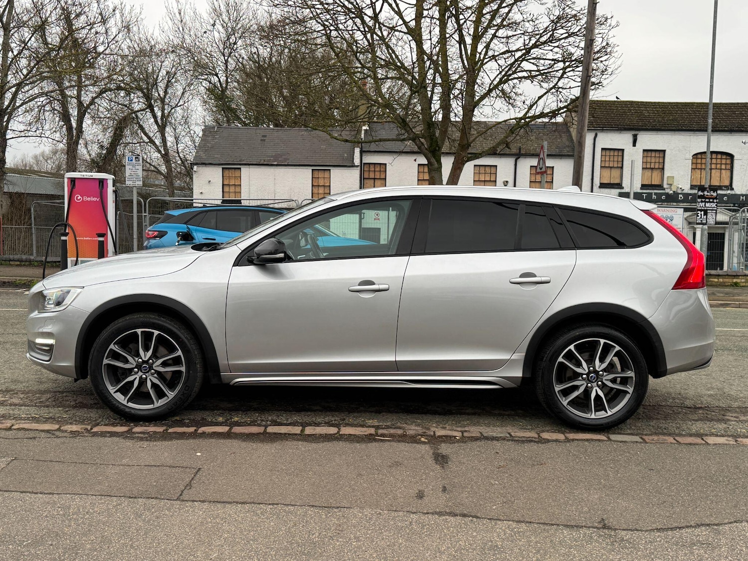 Used Volvo V60 Cross Country for sale - 77040843: Photo 6