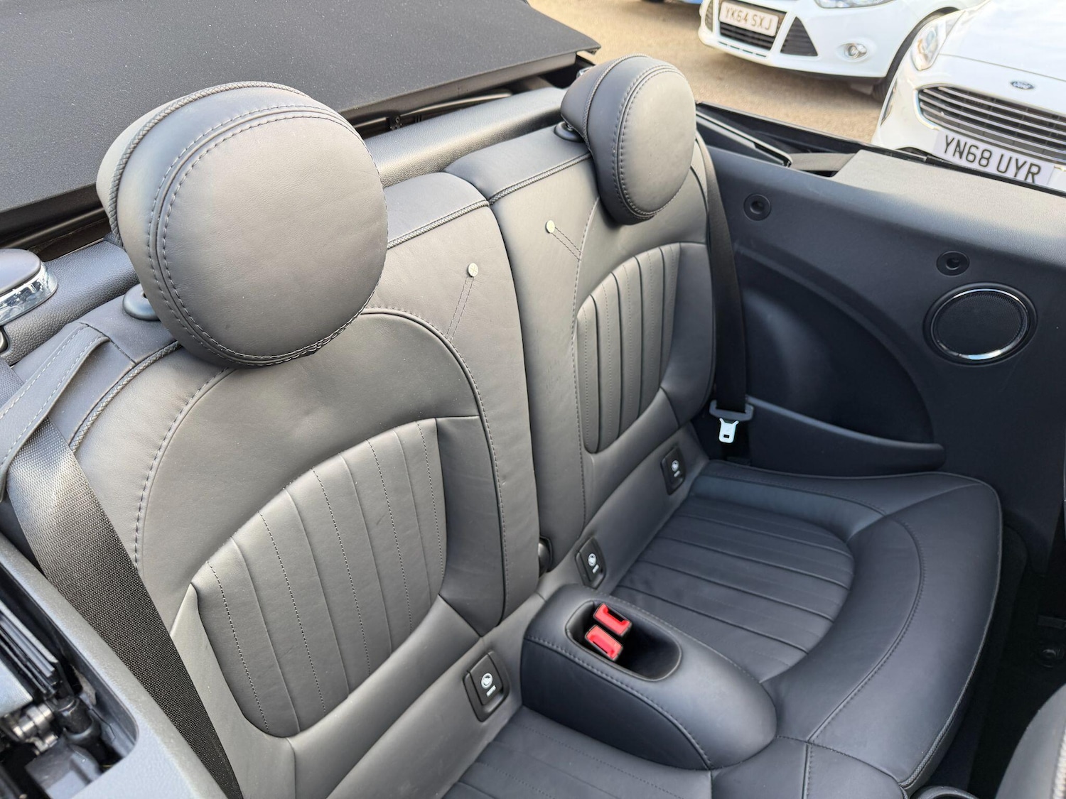 Used MINI Convertible 2019 for sale - 76936234: Photo 18