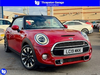 Used MINI Convertible 2019 for sale - 76936234: Photo