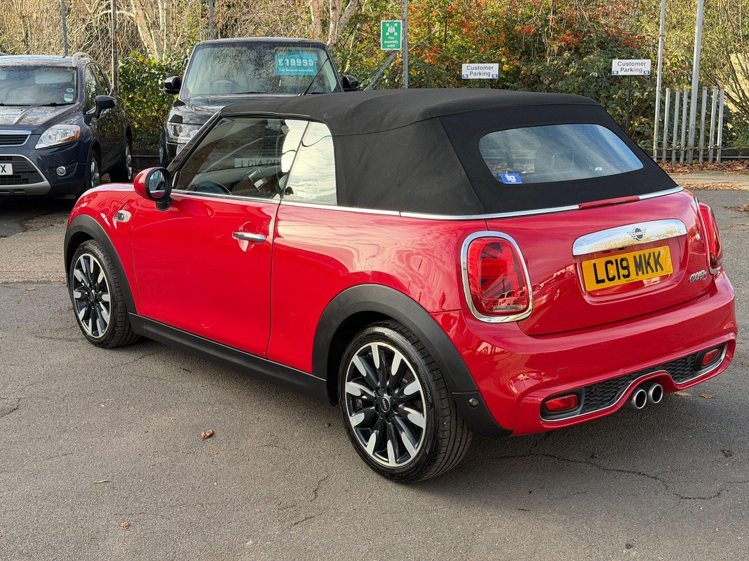 Used MINI Convertible 2019 for sale - 76936234: Photo 5