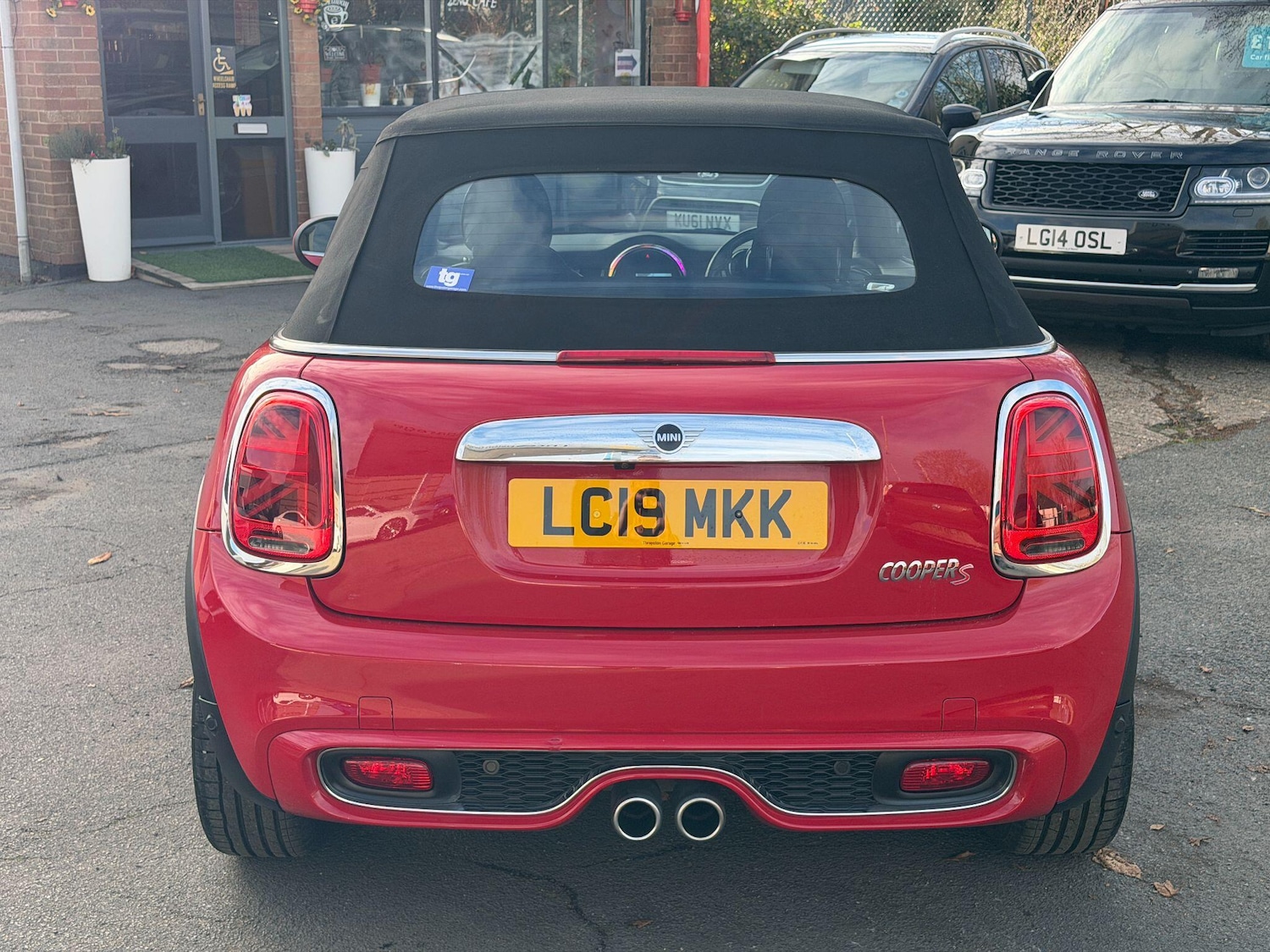 Used MINI Convertible 2019 for sale - 76936234: Photo 6