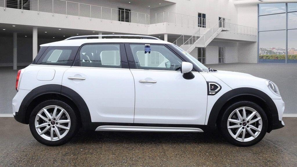 Used MINI Countryman 2019 for sale - 76936589: Photo 2