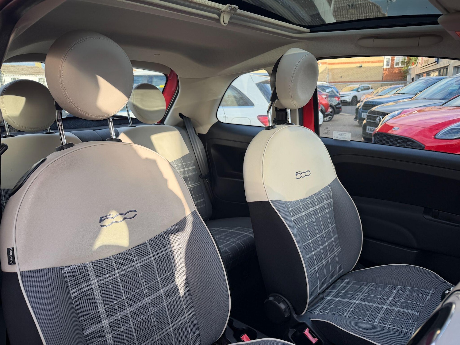 Used Fiat 500 2018 for sale - 76936681: Photo 8