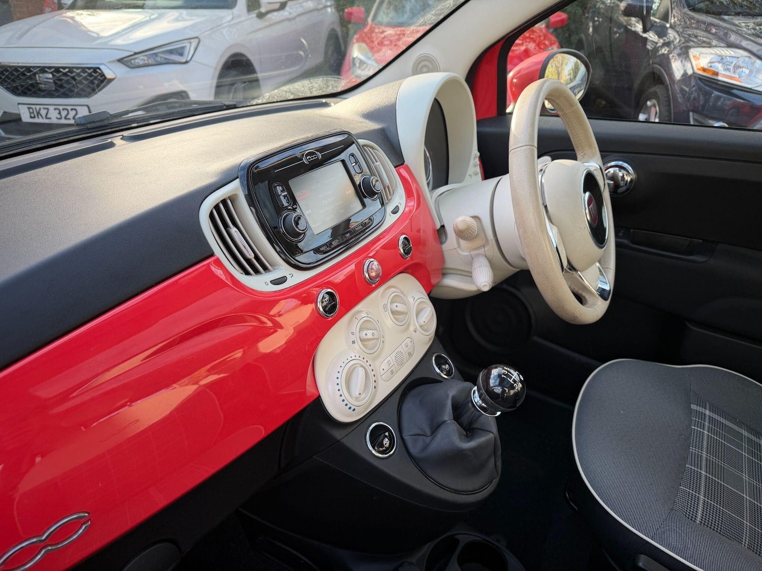 Used Fiat 500 2018 for sale - 76936681: Photo 9