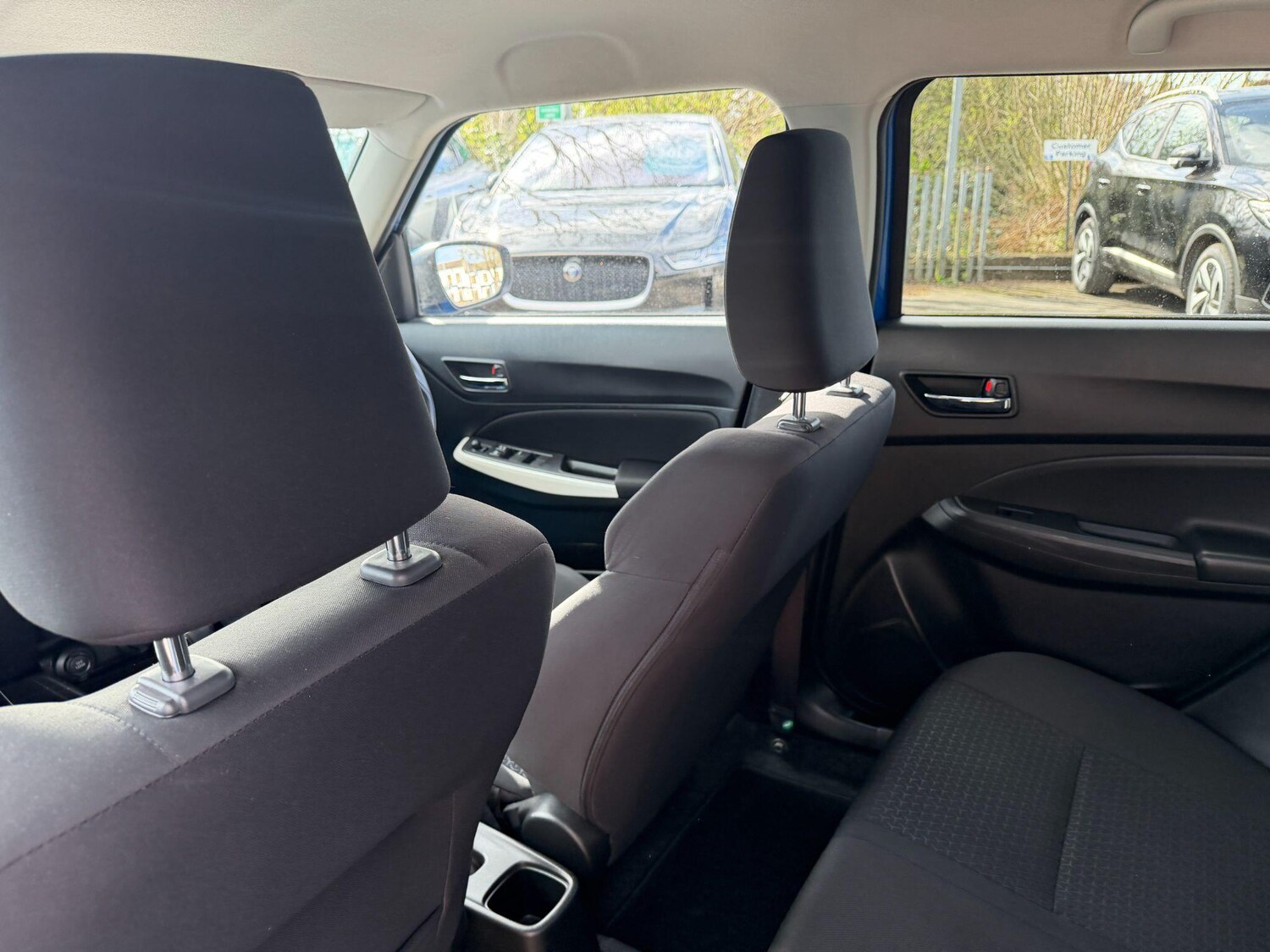 Used Suzuki Swift 2018 for sale - 78058548: Photo 16