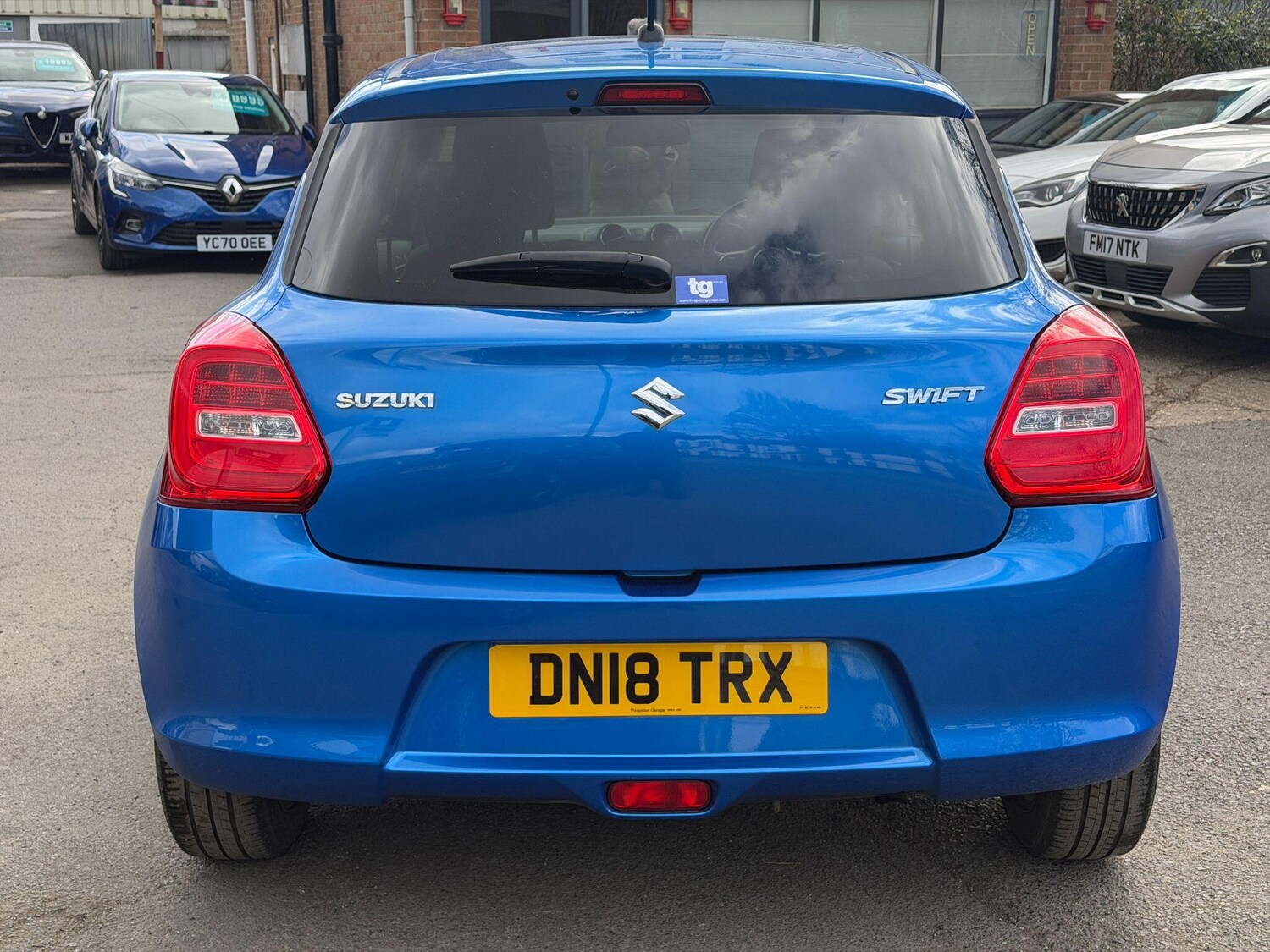 Used Suzuki Swift 2018 for sale - 78058548: Photo 7