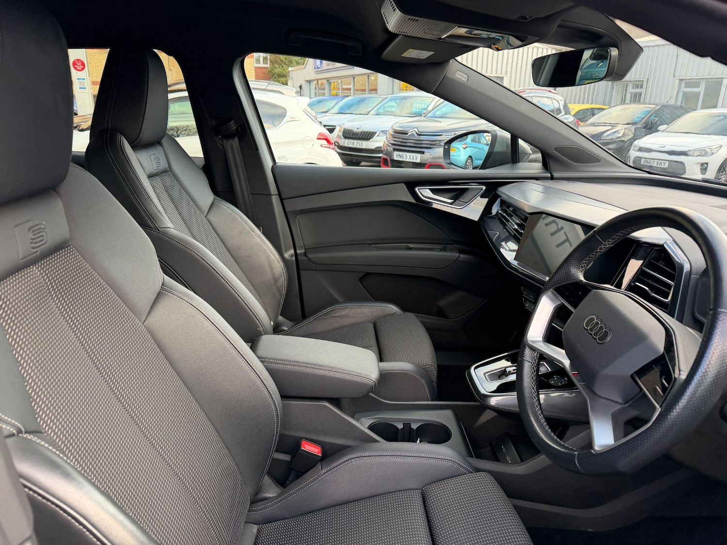 Used Audi Q4 e-tron 2021 for sale - 77143329: Photo 10