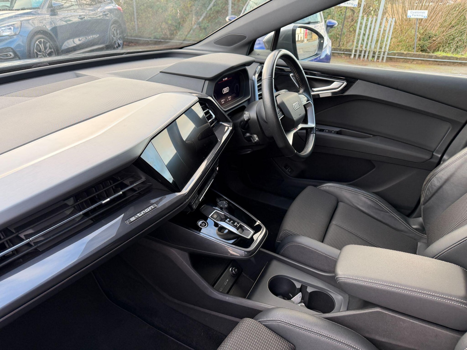 Used Audi Q4 e-tron 2021 for sale - 77143329: Photo 15