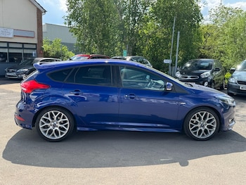 Used Ford Focus 2017 for sale - 78528674: Photo