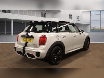 Used MINI Hatch 2018 for sale - 77807965: Photo