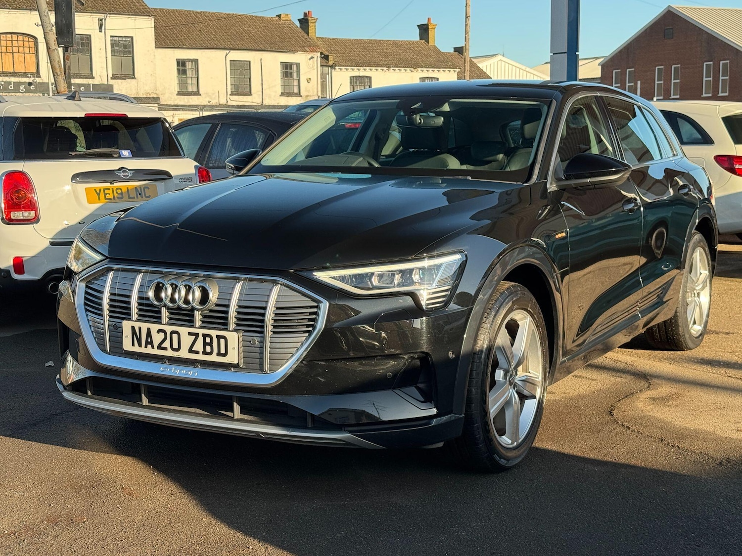 Used Audi e-tron 2020 for sale - 76936189: Photo 6