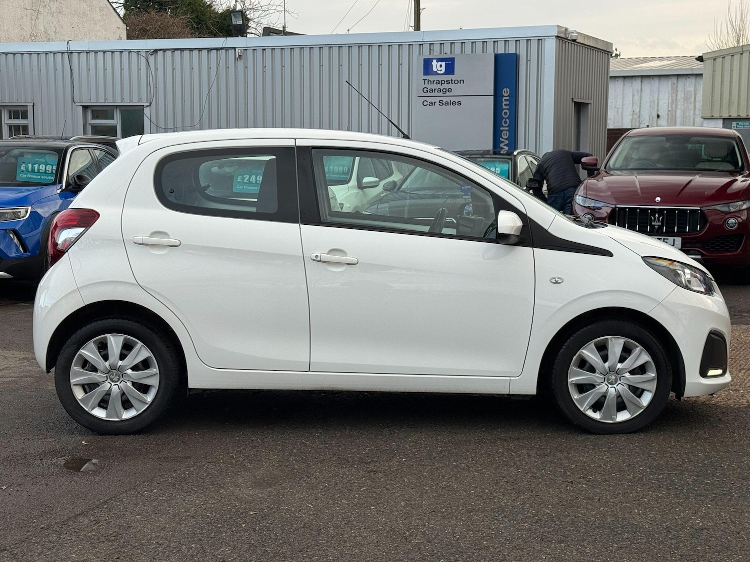 Used Peugeot 108 2021 for sale - 76936047: Photo 2
