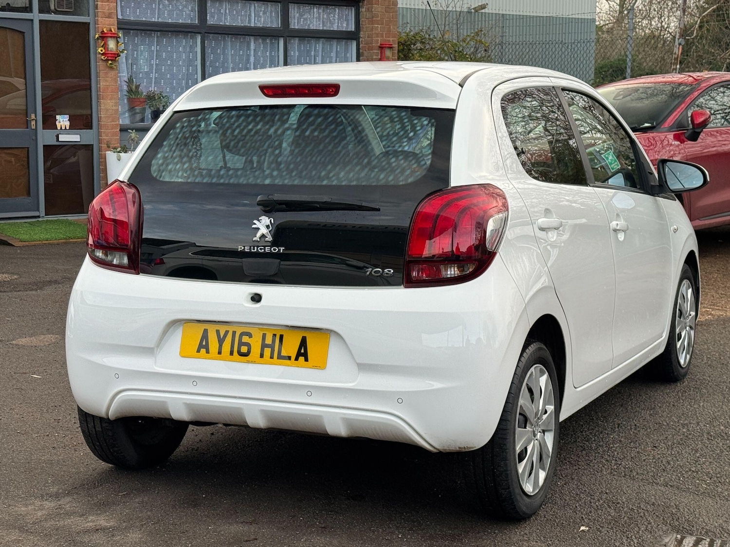 Used Peugeot 108 2021 for sale - 76936047: Photo 3