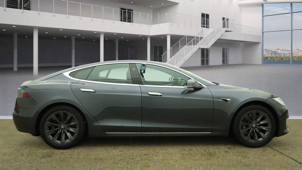 Used Tesla Model S 2018 for sale - 77143031: Photo 2