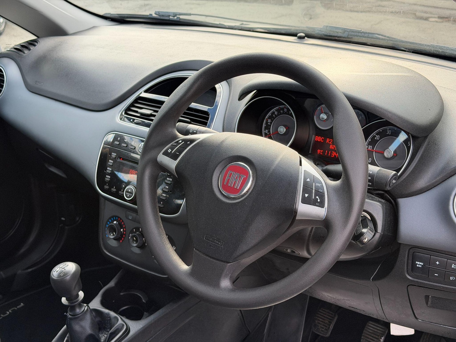 Used Fiat Punto Evo 2011 for sale - 77330455: Photo 8