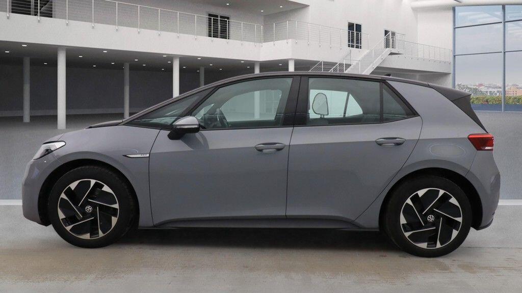Used Volkswagen ID.3 2022 for sale - 77143797: Photo 2
