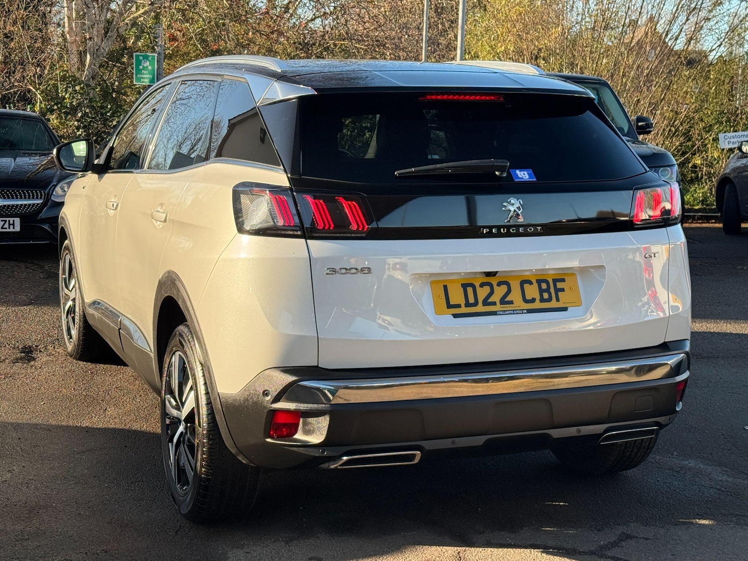 Used Peugeot 3008 2022 for sale - 76936273: Photo 5