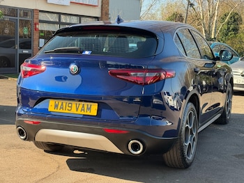 Used Alfa Romeo Stelvio 2019 for sale - 77925450: Photo