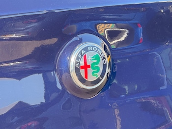 Used Alfa Romeo Stelvio 2019 for sale - 77925450: Photo