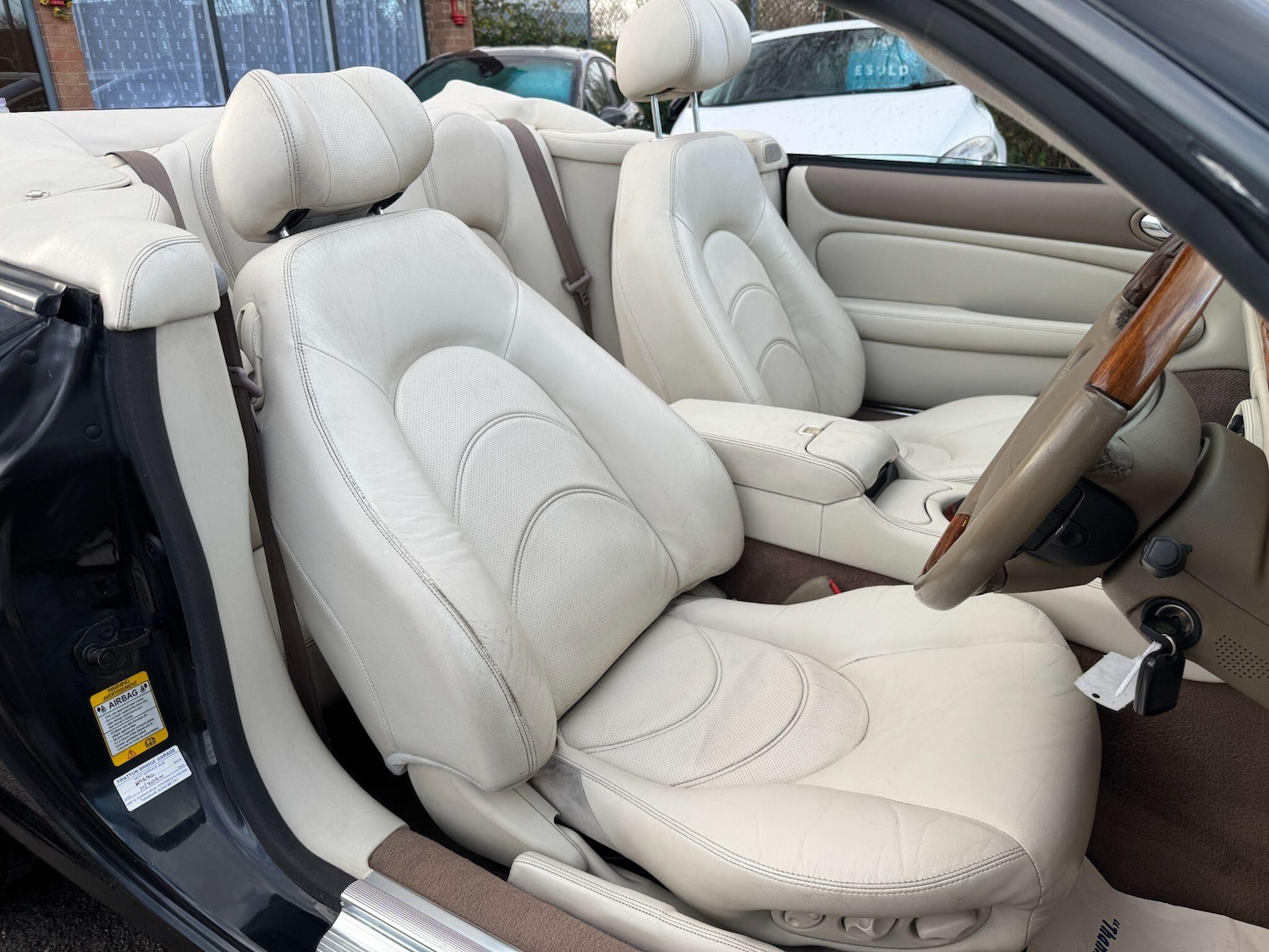 Used Jaguar XKR 2008 for sale - 76936061: Photo 10