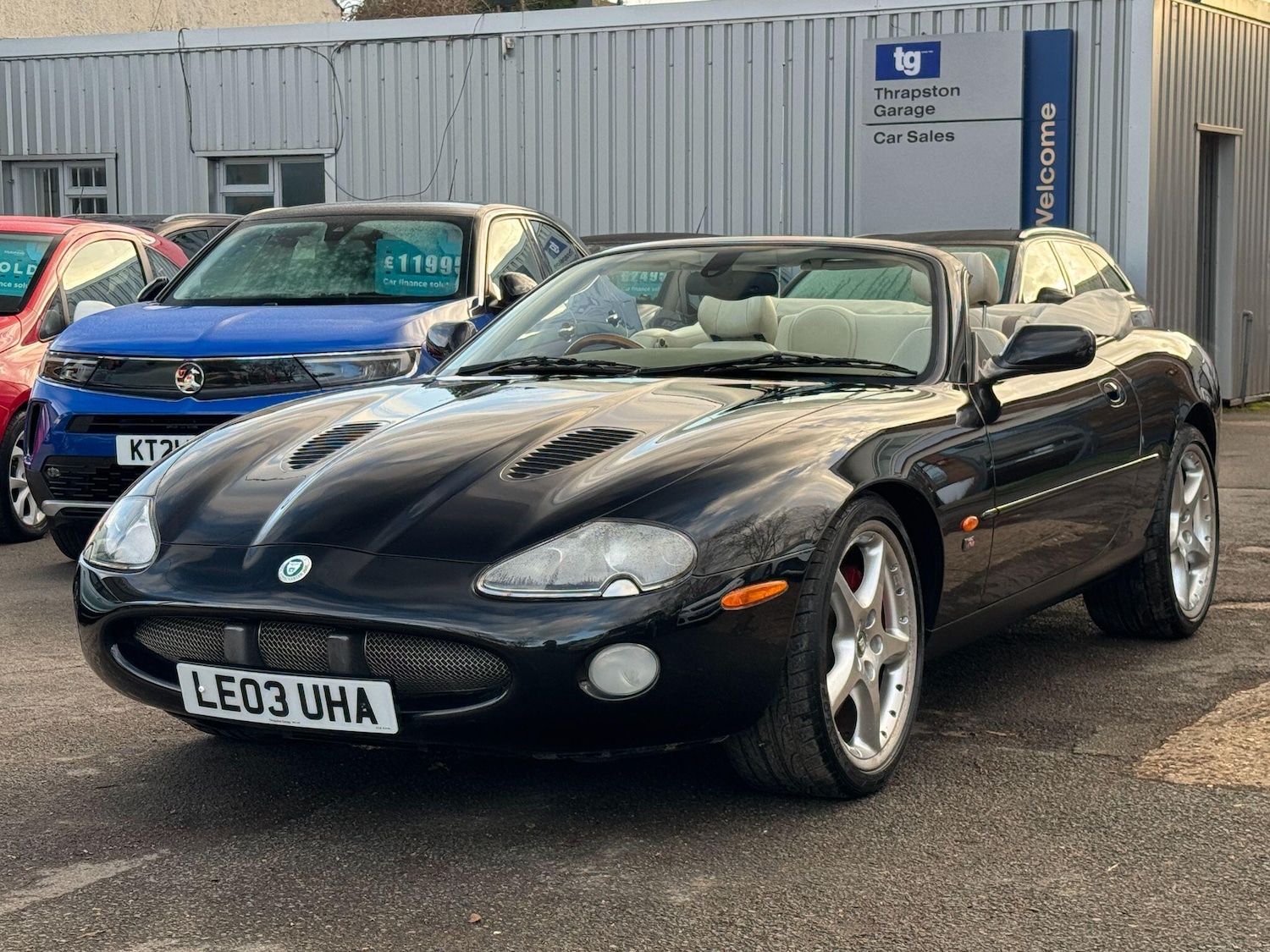 Used Jaguar XKR 2008 for sale - 76936061: Photo 7