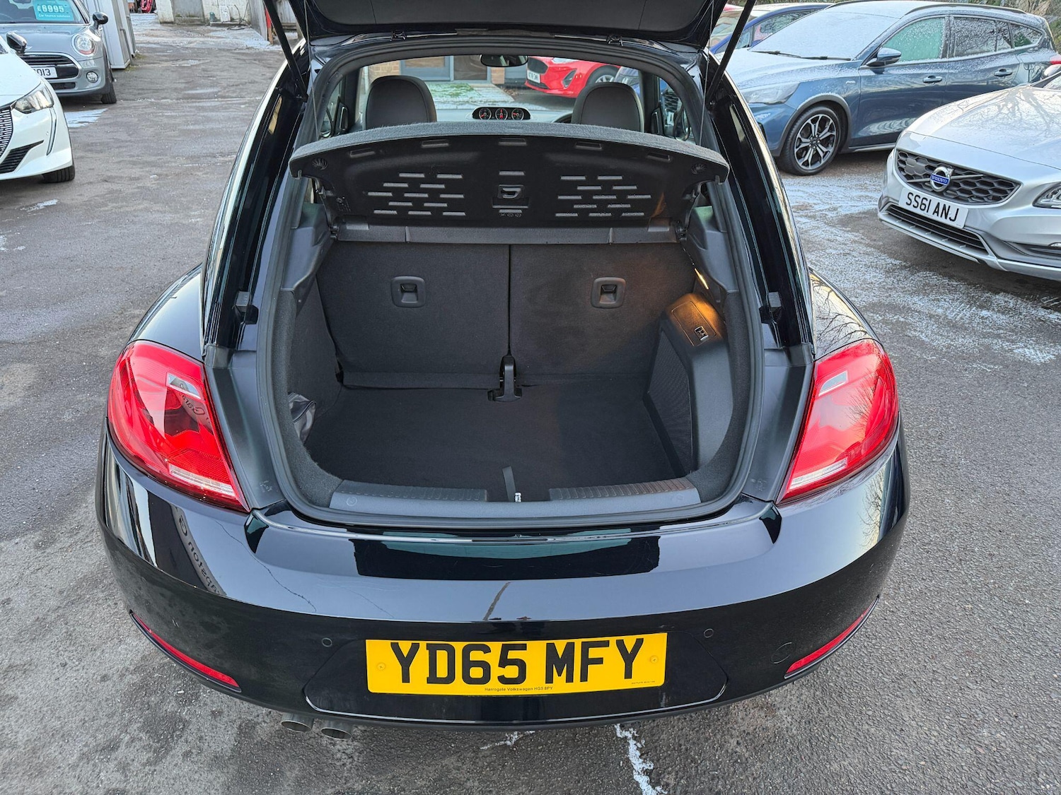 Used Volkswagen Beetle 2015 for sale - 77109022: Photo 13