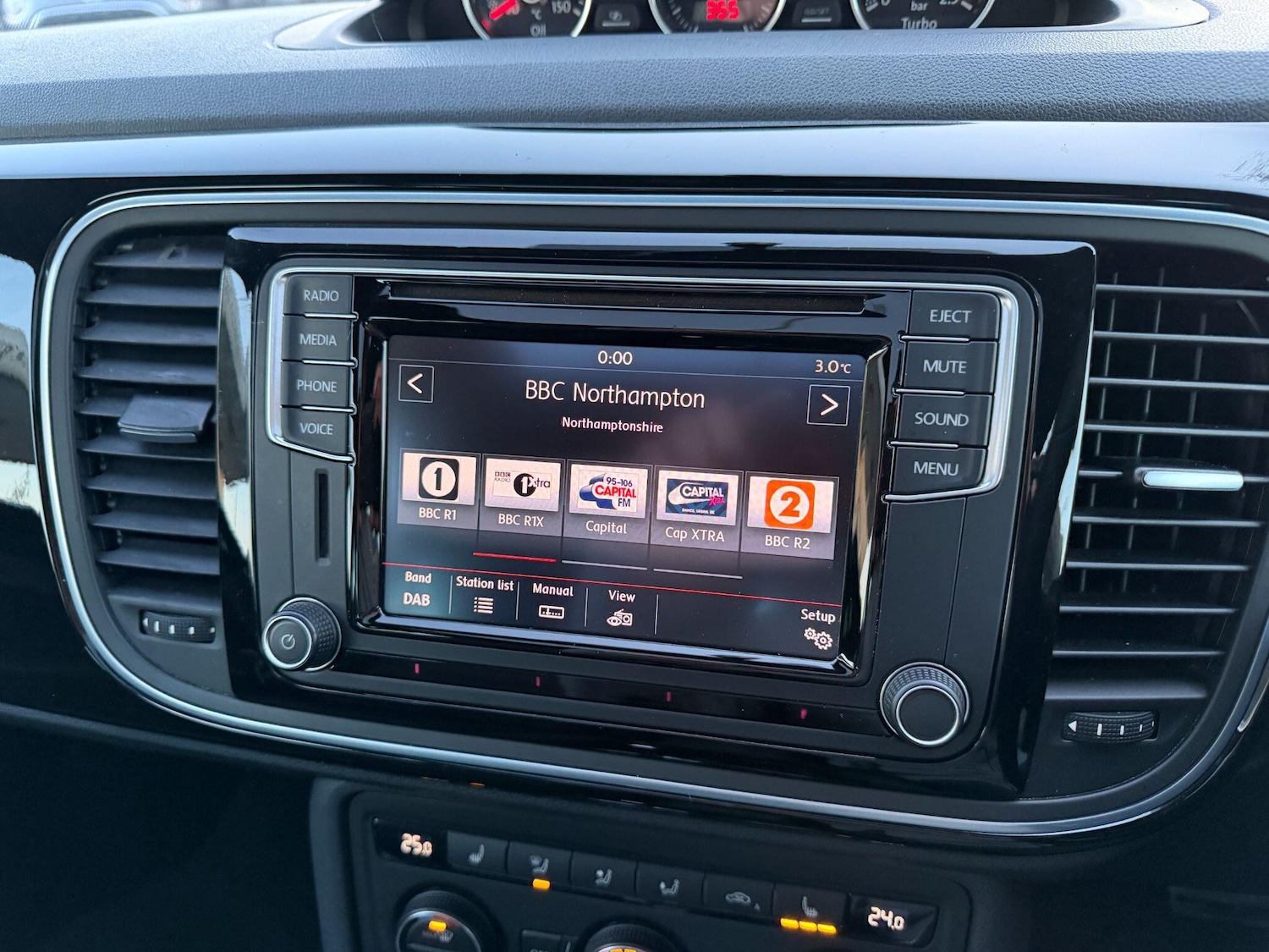 Used Volkswagen Beetle 2015 for sale - 77109022: Photo 17