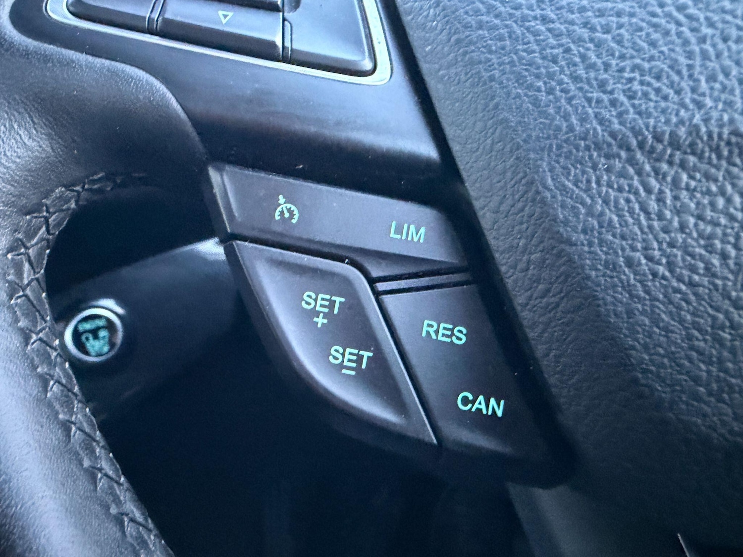 Used Ford Kuga for sale - 77267049: Photo 31