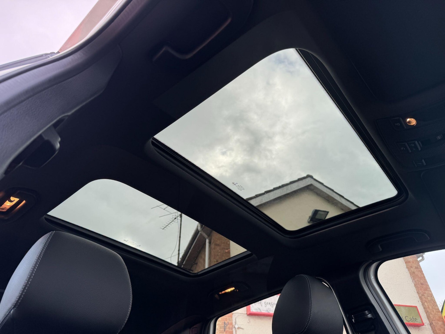 Used Mercedes-Benz B Class 2017 for sale - 76936242: Photo 10