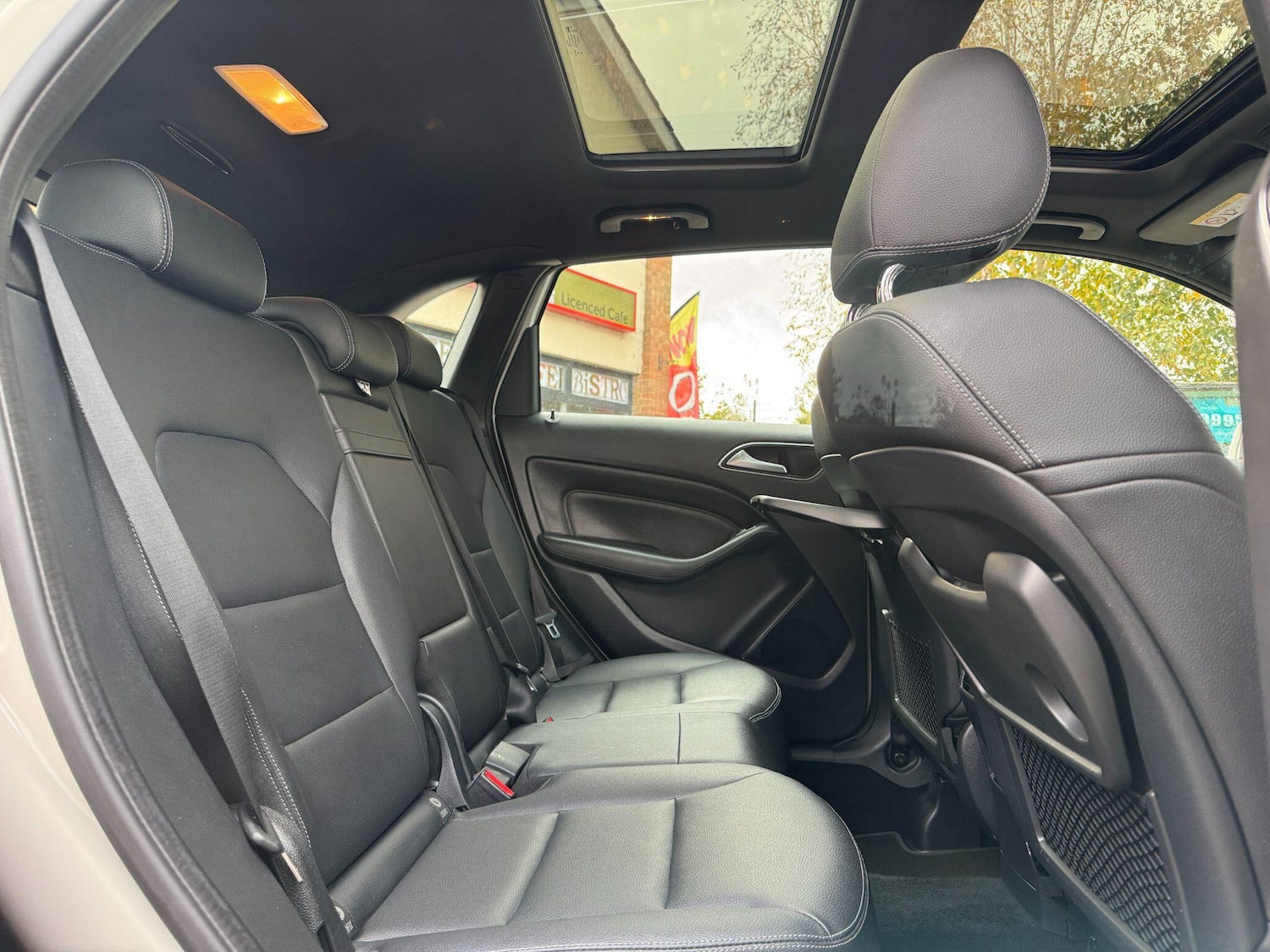 Used Mercedes-Benz B Class 2017 for sale - 76936242: Photo 14