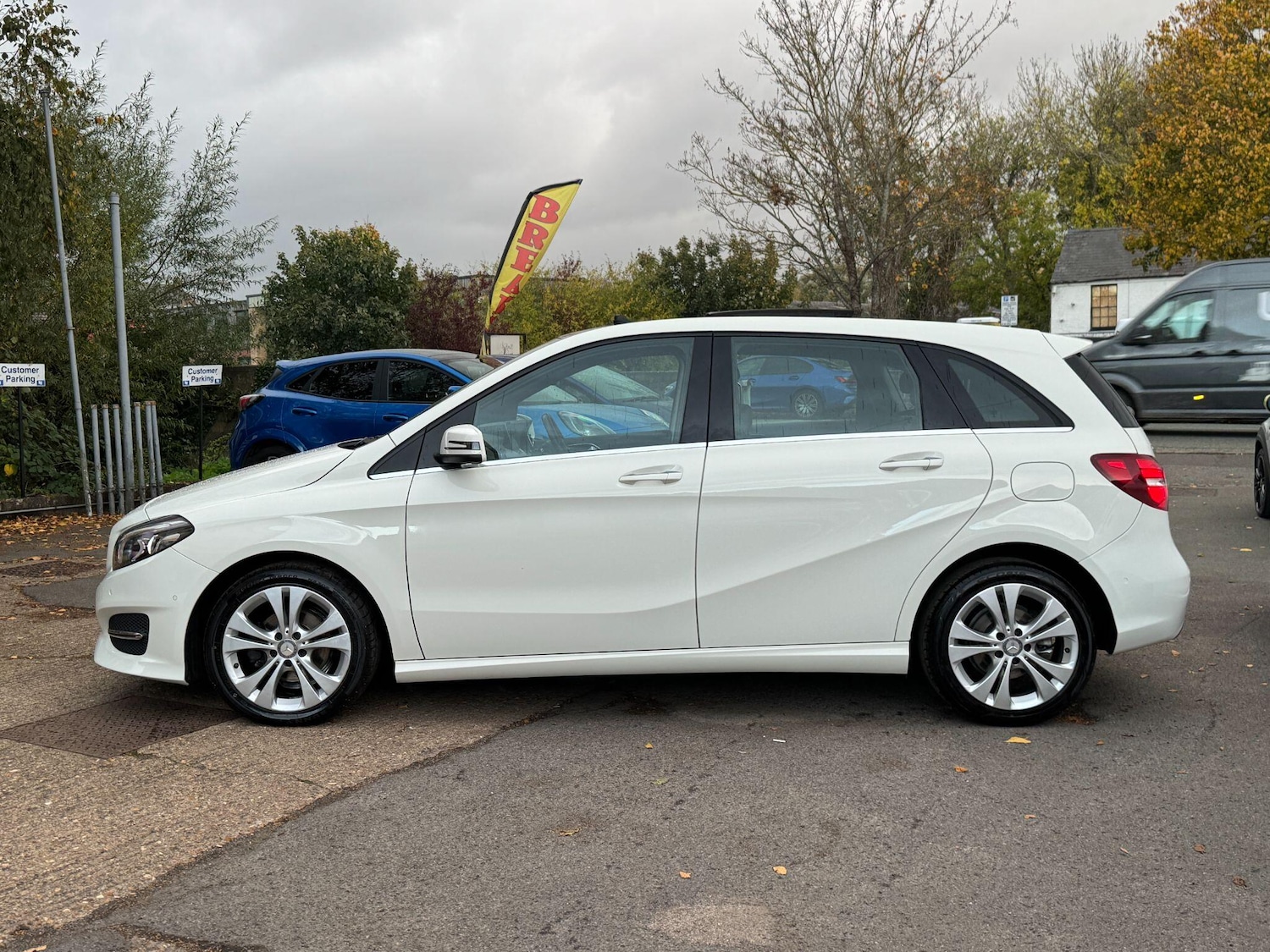 Used Mercedes-Benz B Class 2017 for sale - 76936242: Photo 5
